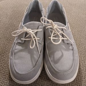 Skechers on the go size 9.5